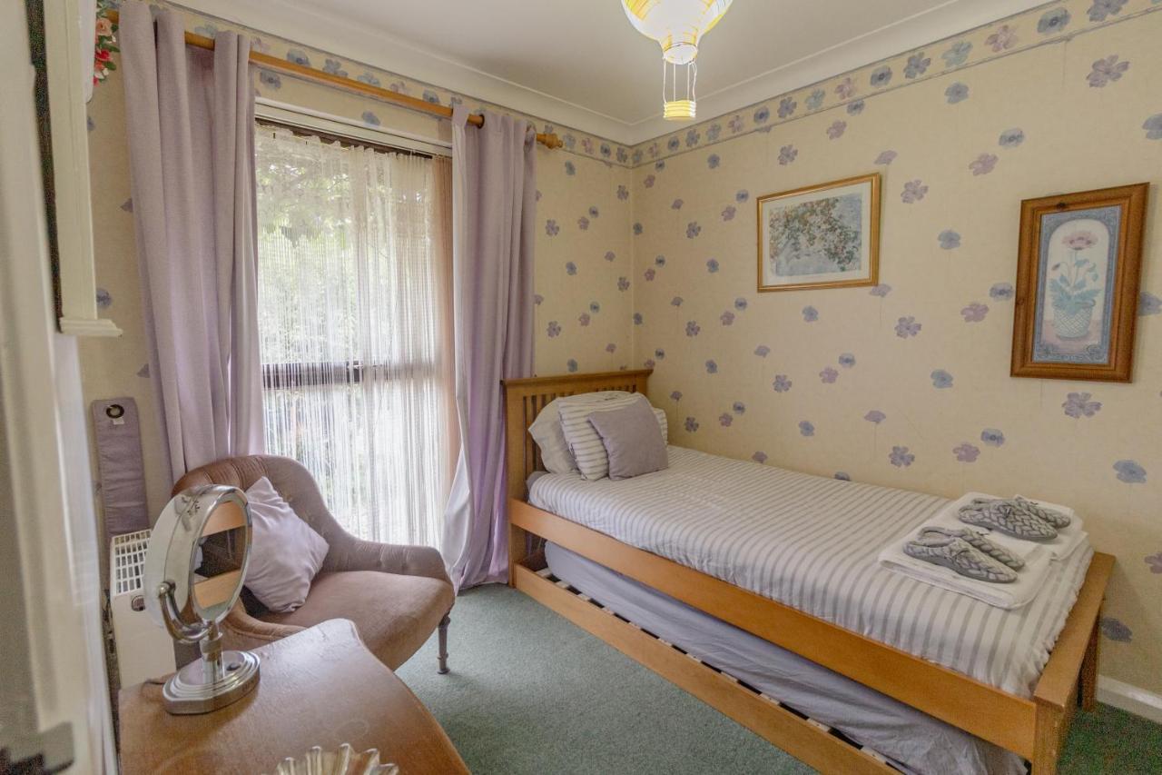 Palm Bay'S Luxury Bungalow - Self Check In & Parking Villa Margate Eksteriør billede