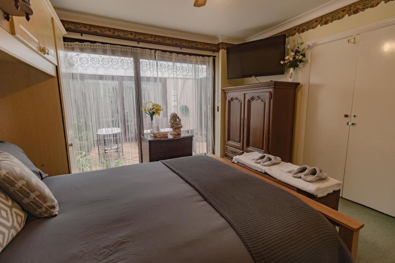 Palm Bay'S Luxury Bungalow - Self Check In & Parking Villa Margate Eksteriør billede